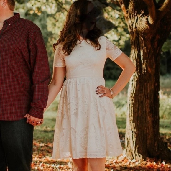 Modcloth Dresses & Skirts - Ivory Lace Dress